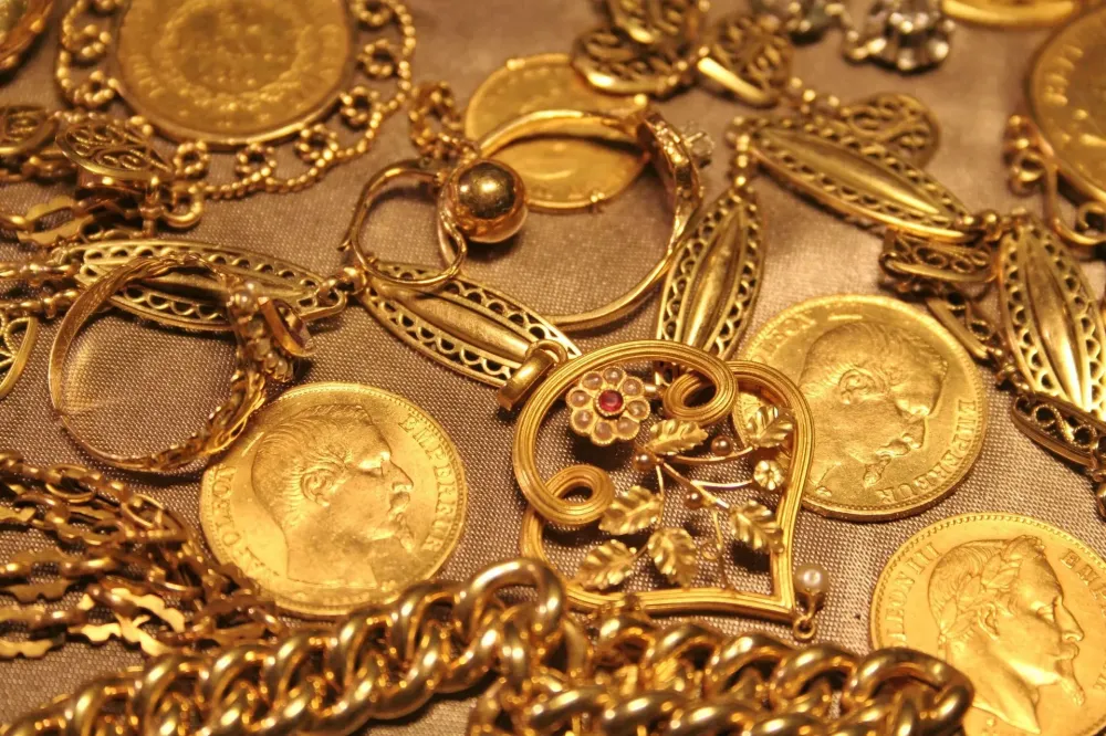 Bijoux et Objets de luxe